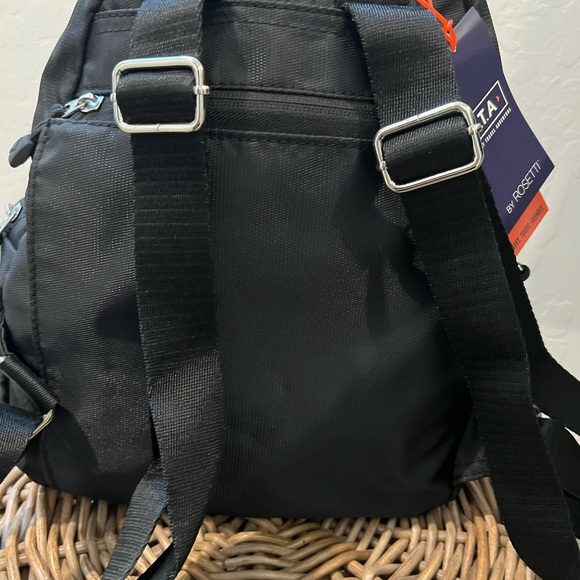 ETA Black Backpack - Picture 6 of 6